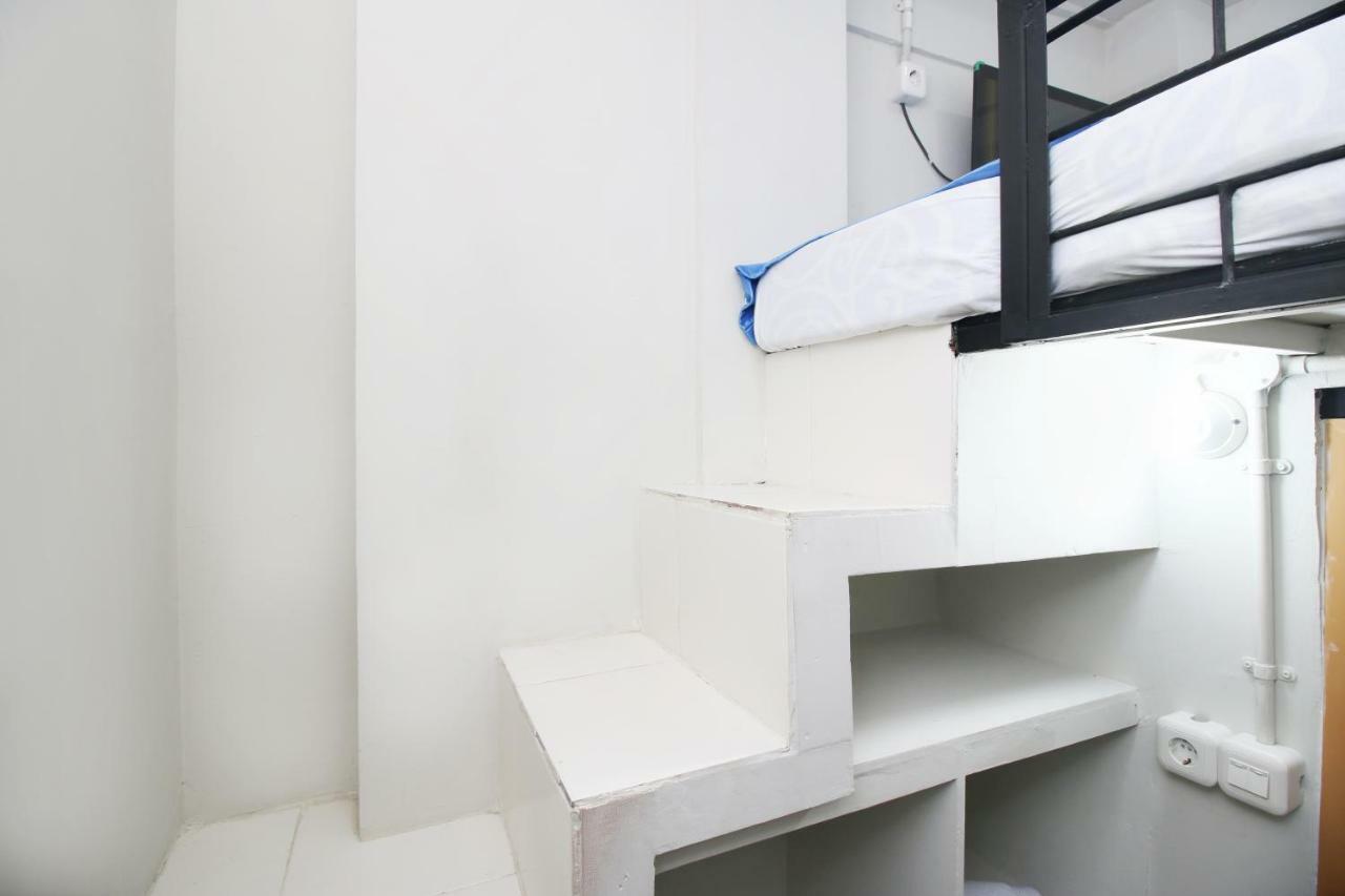 Kamar Keluarga Latumenten *